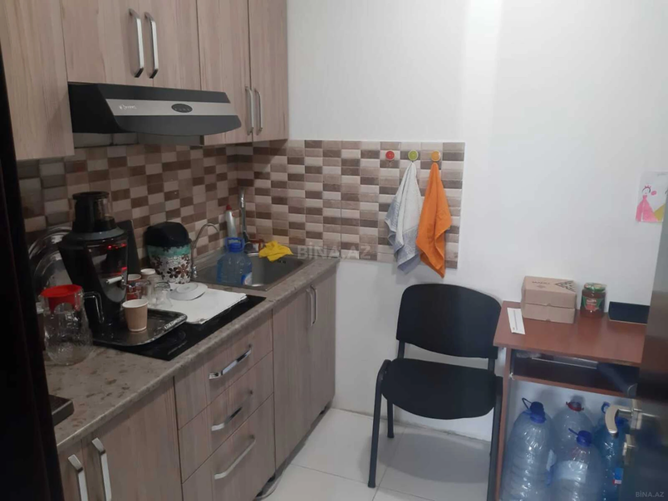 Satılır obyekt 1350 m²