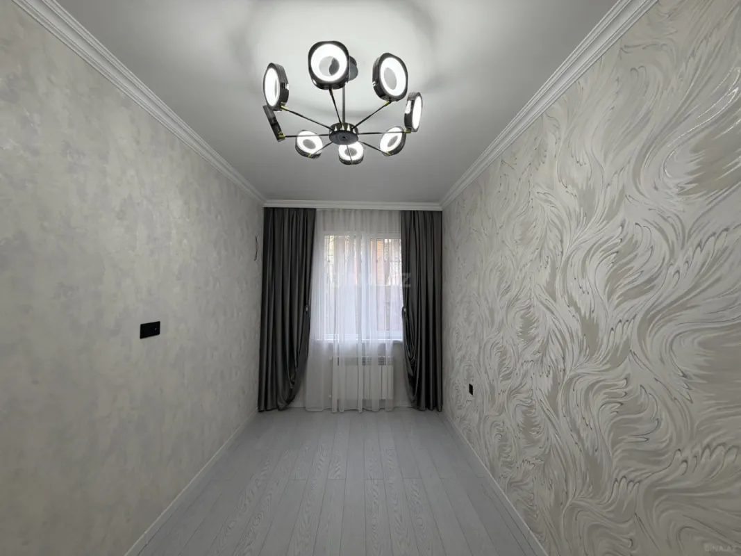 Satılır 2 otaqlı mənzil 55 m²