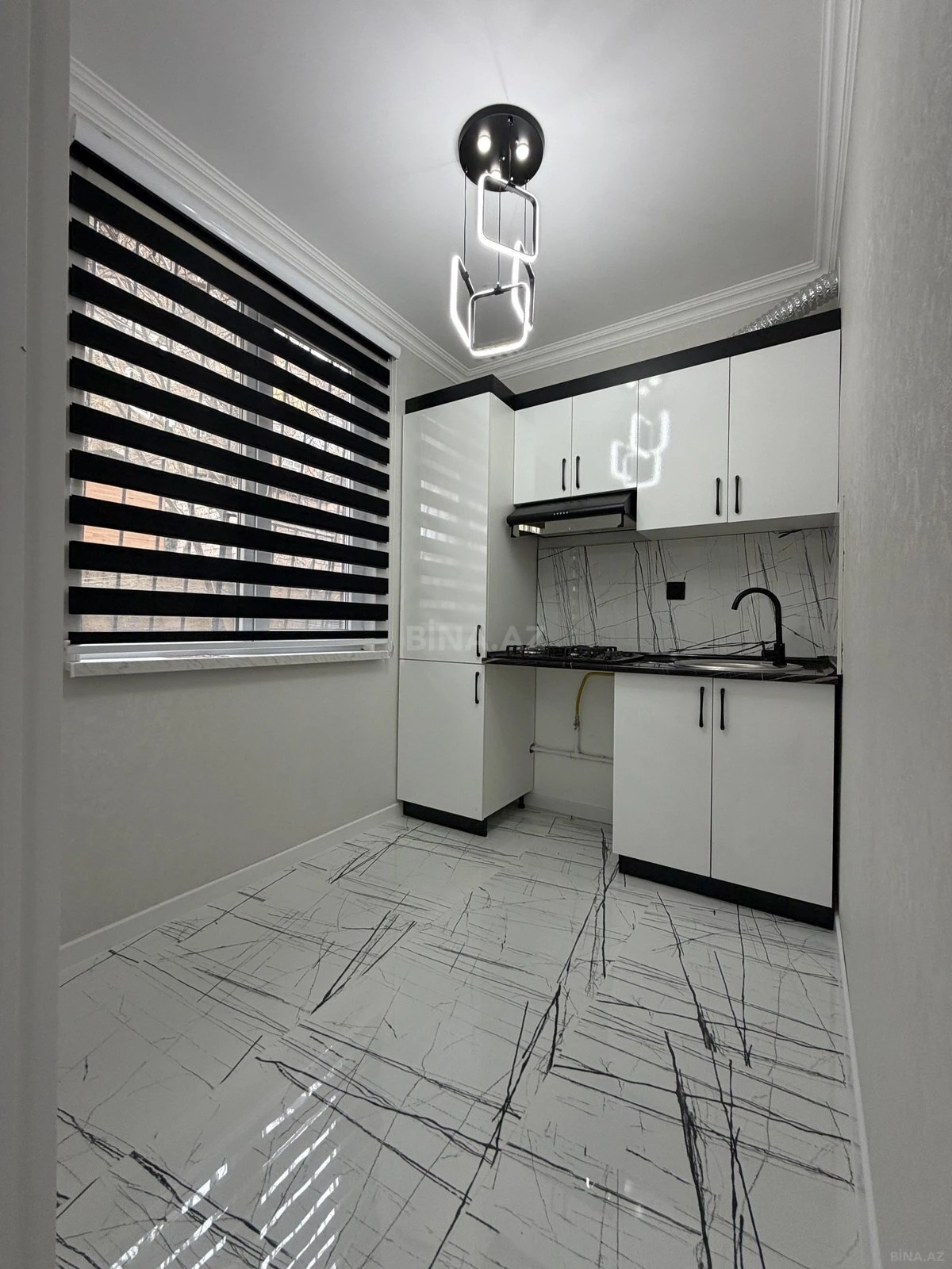 Satılır 2 otaqlı mənzil 55 m²