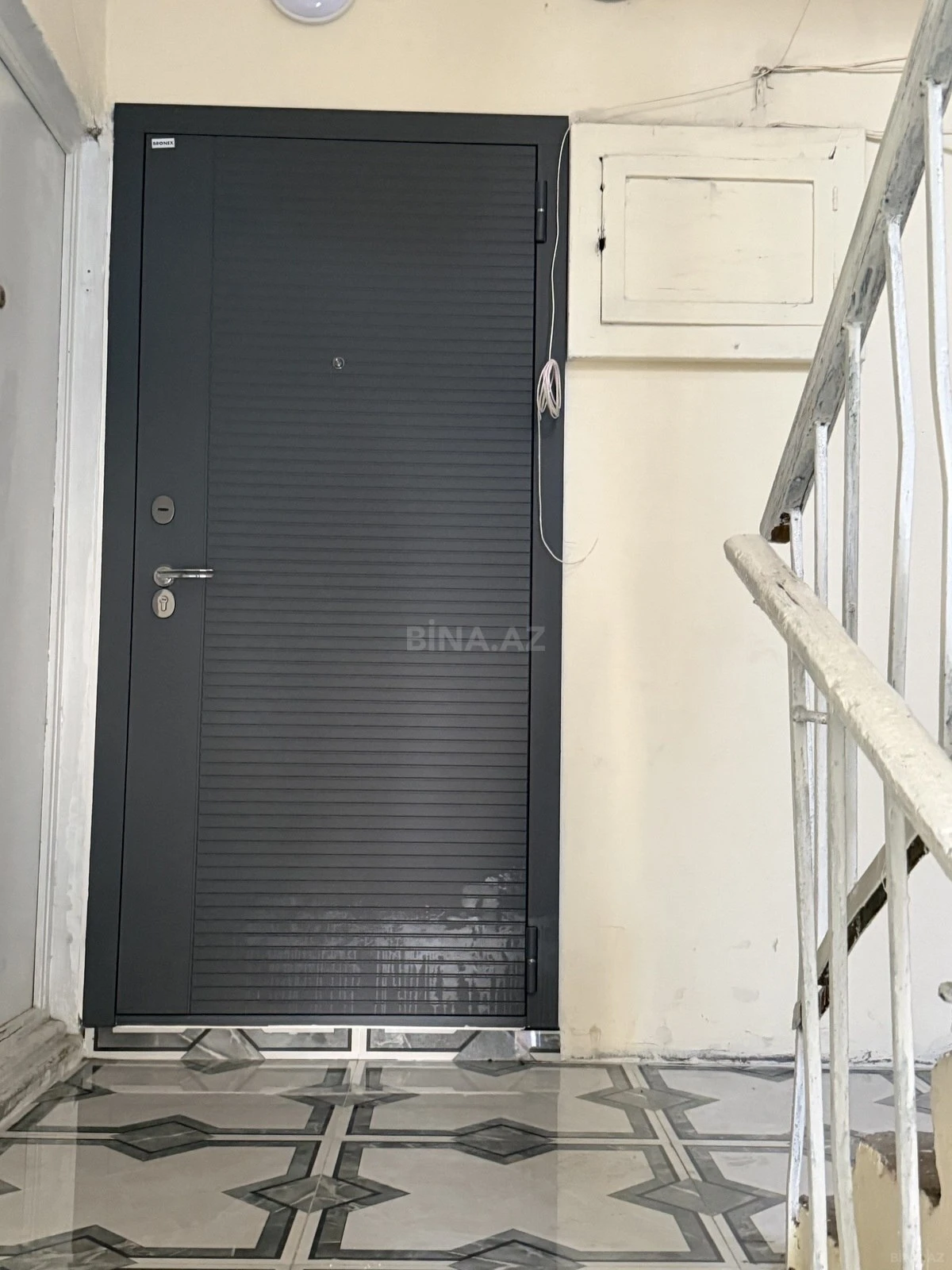 Satılır 2 otaqlı mənzil 55 m²