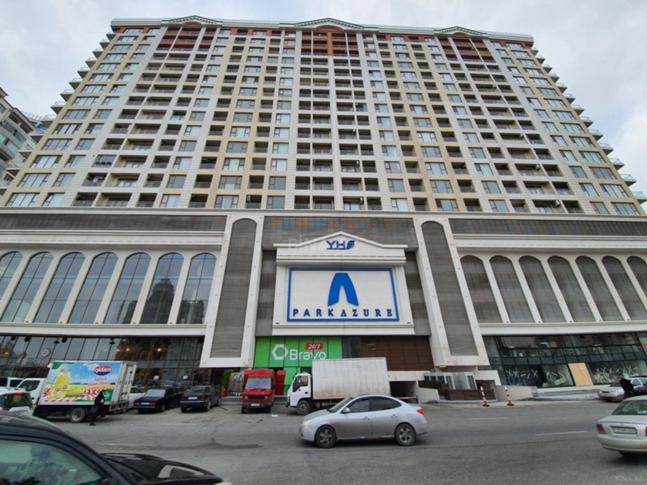 Kirayə verilir 4 otaqlı mənzil 200 m²
