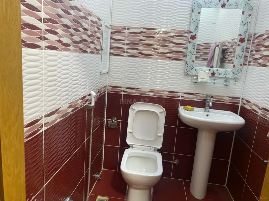 Satılır 3 otaqlı mənzil 128 m²