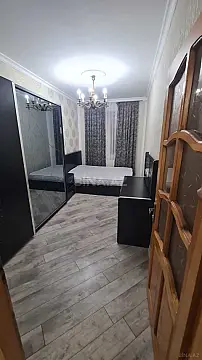 Kirayə verilir 2 otaqlı mənzil 42 m²