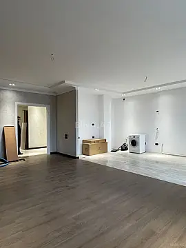 Satılır 3 otaqlı mənzil 157 m²