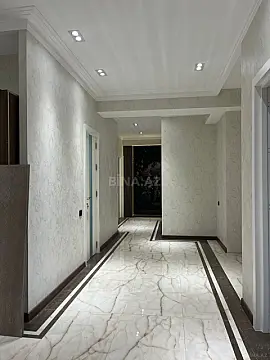 Satılır 3 otaqlı mənzil 157 m²