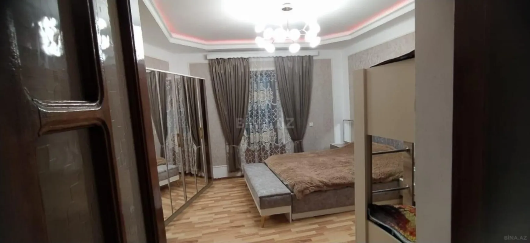 Satılır 3 otaqlı mənzil 75 m²