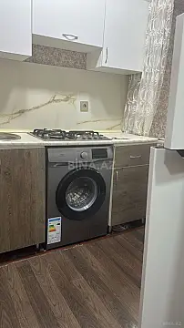 Kirayə verilir 2 otaqlı həyət evi 60 m²