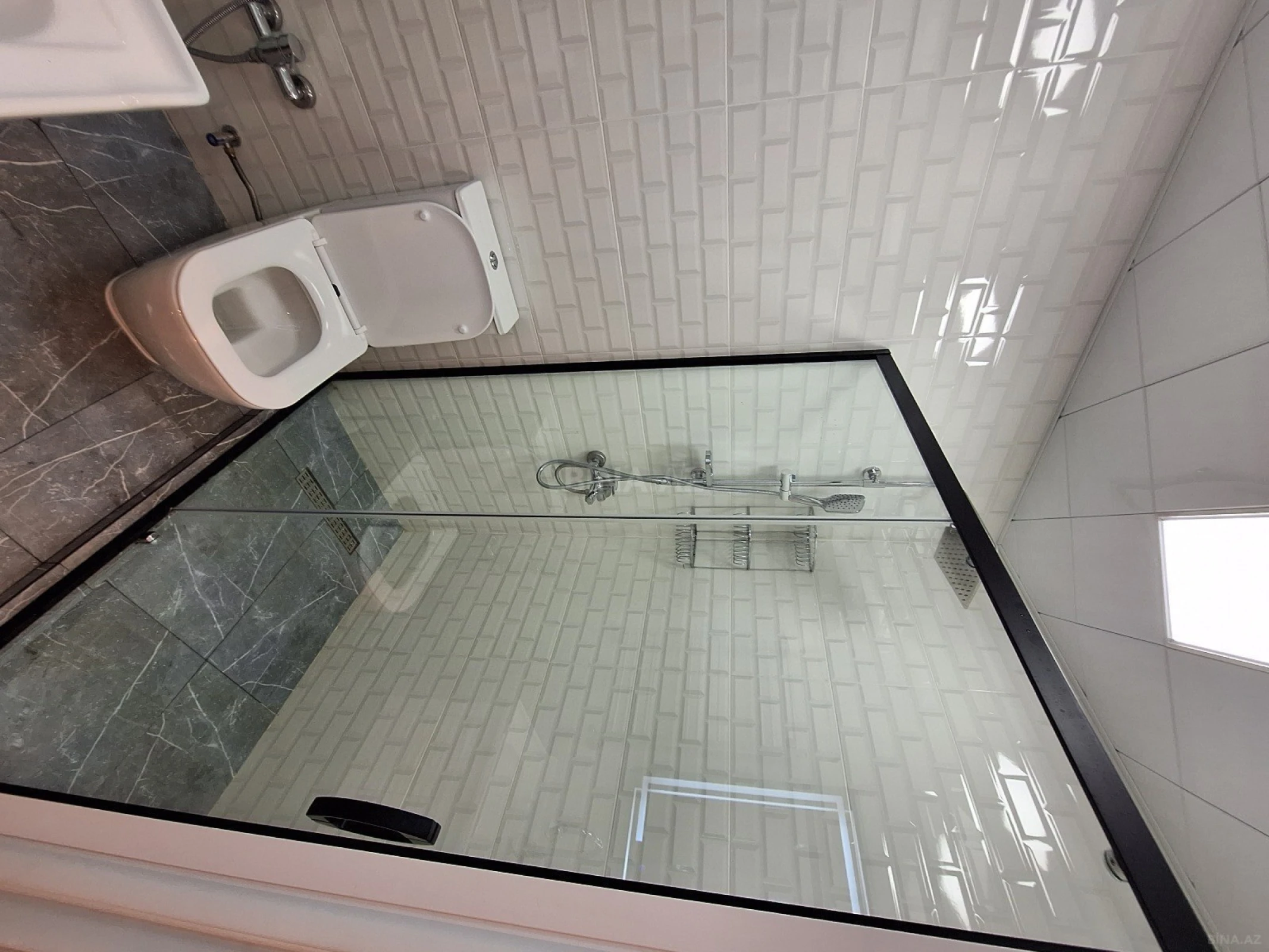 Kirayə verilir 2 otaqlı mənzil 50 m²