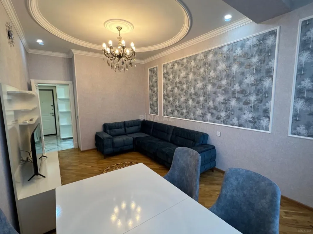 Kirayə verilir 2 otaqlı mənzil 60 m²