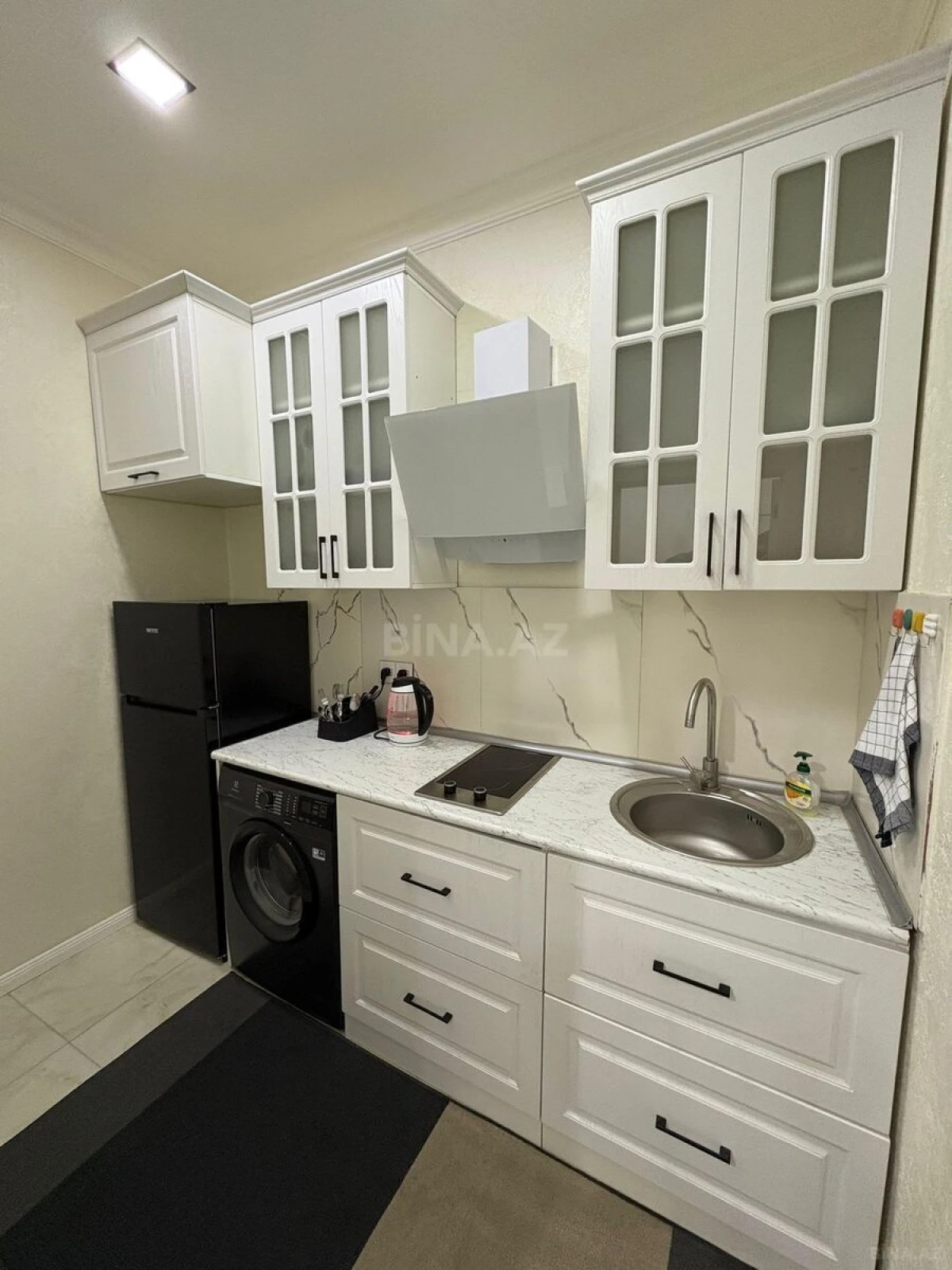 Satılır 2 otaqlı mənzil 63 m²