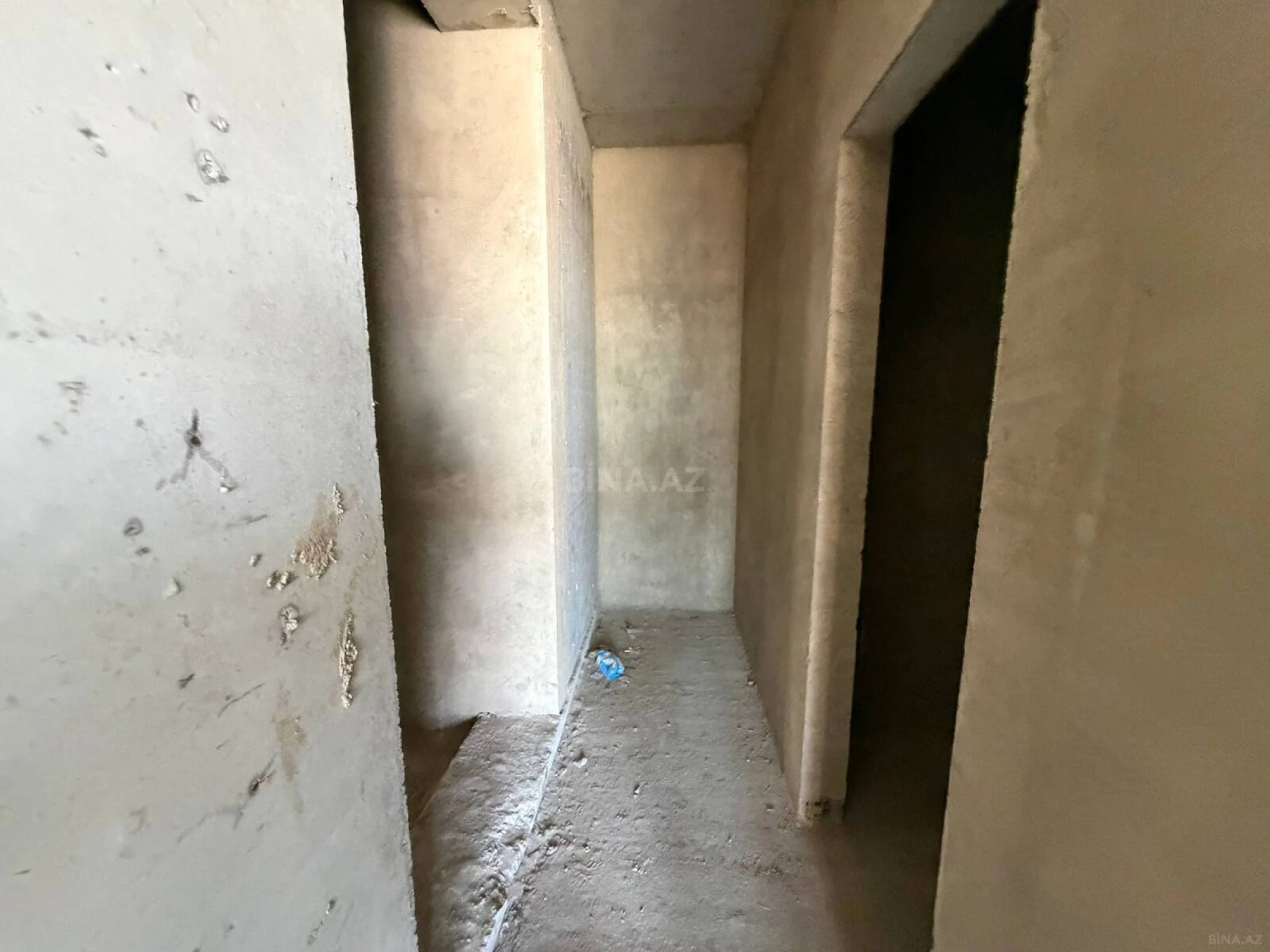 Satılır 5 otaqlı mənzil 440 m²