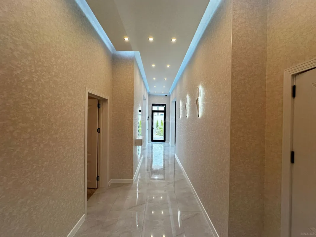 Satılır 4 otaqlı həyət evi 160 m²