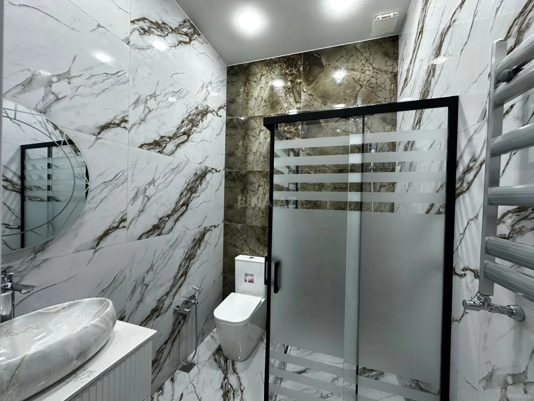 Satılır 4 otaqlı həyət evi 160 m²