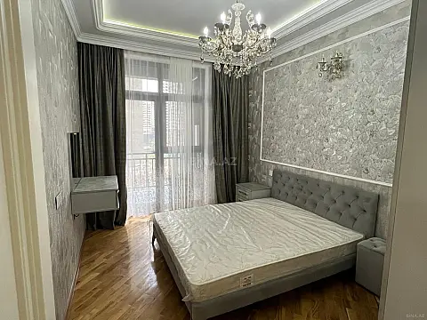 Kirayə verilir 2 otaqlı mənzil 65 m²