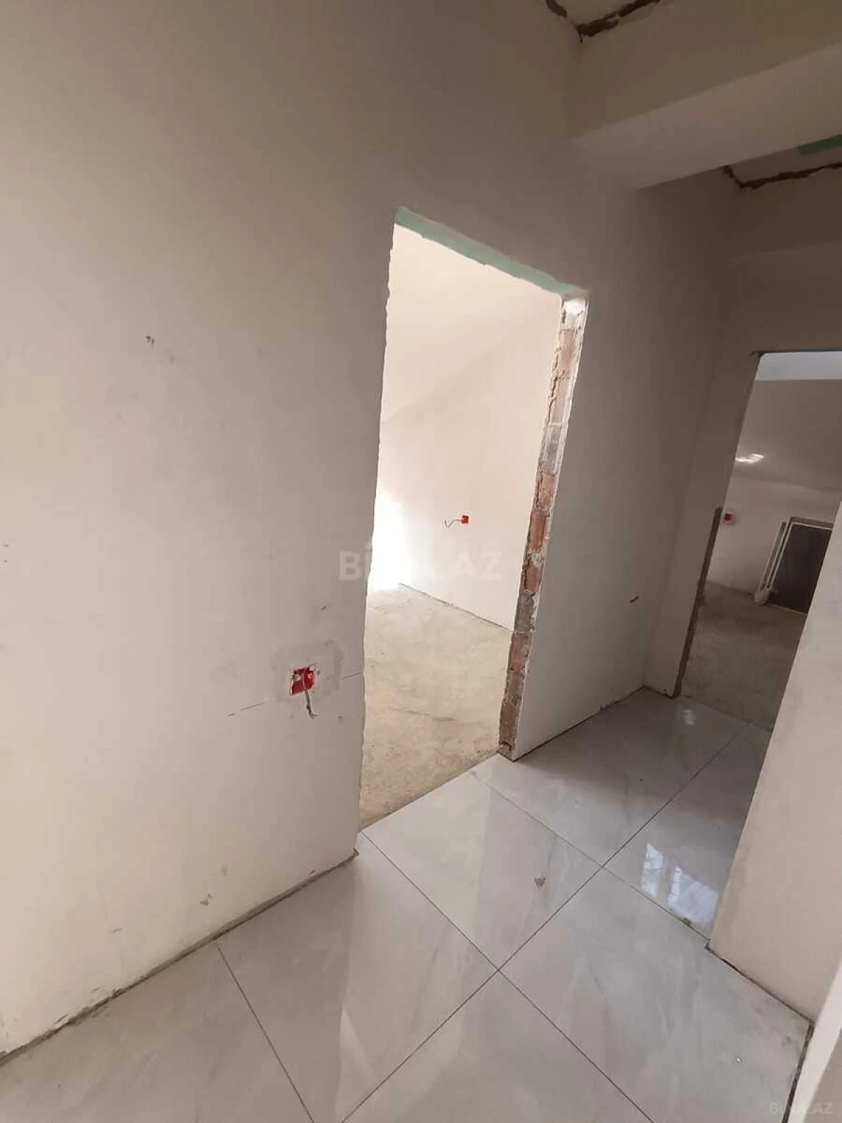 Satılır 3 otaqlı mənzil 84 m²
