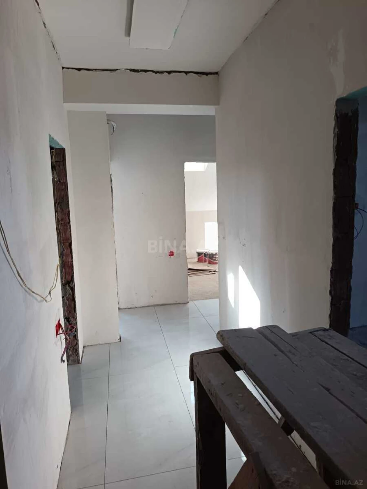 Satılır 3 otaqlı mənzil 84 m²