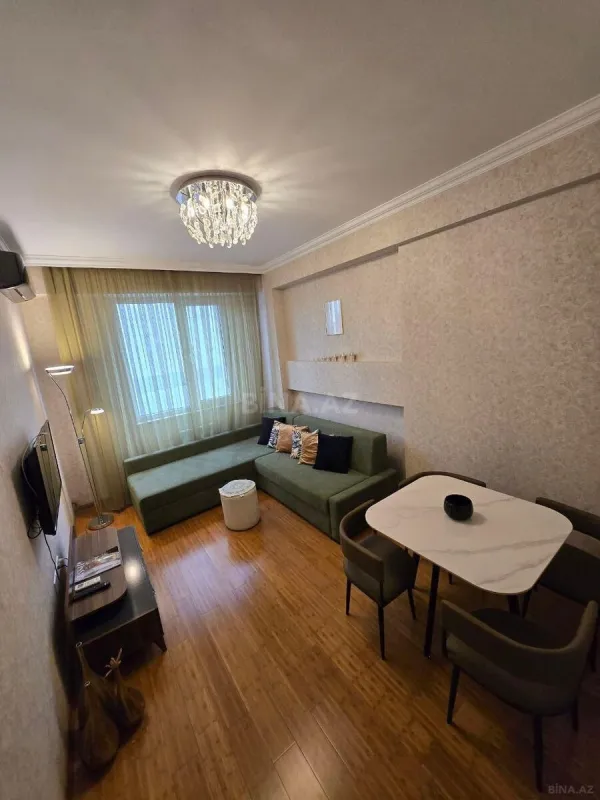 Satılır 2 otaqlı mənzil 60 m²
