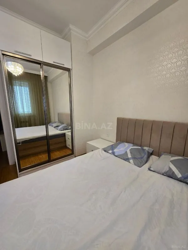 Satılır 2 otaqlı mənzil 60 m²