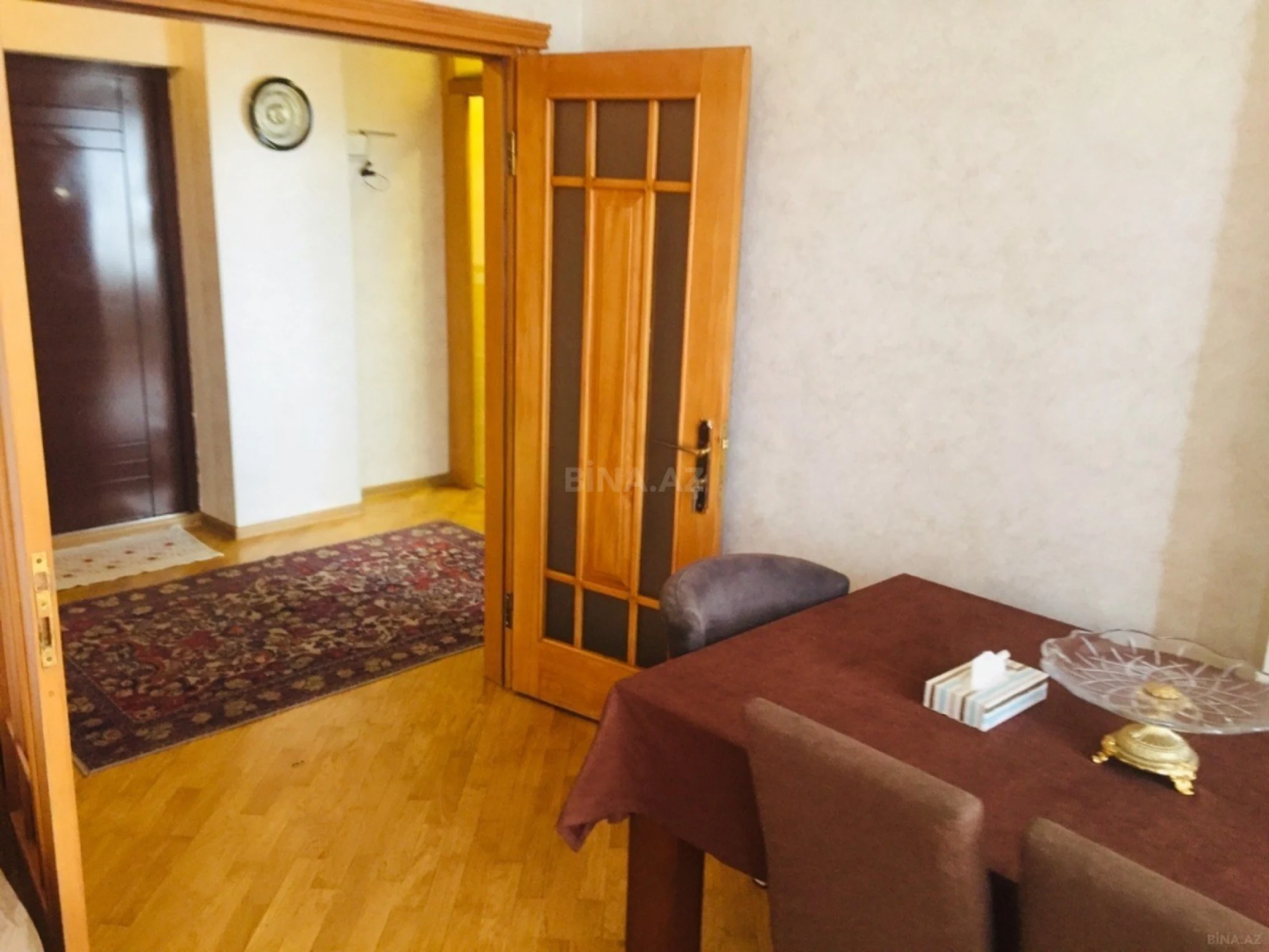 Kirayə verilir 2 otaqlı mənzil 60 m²