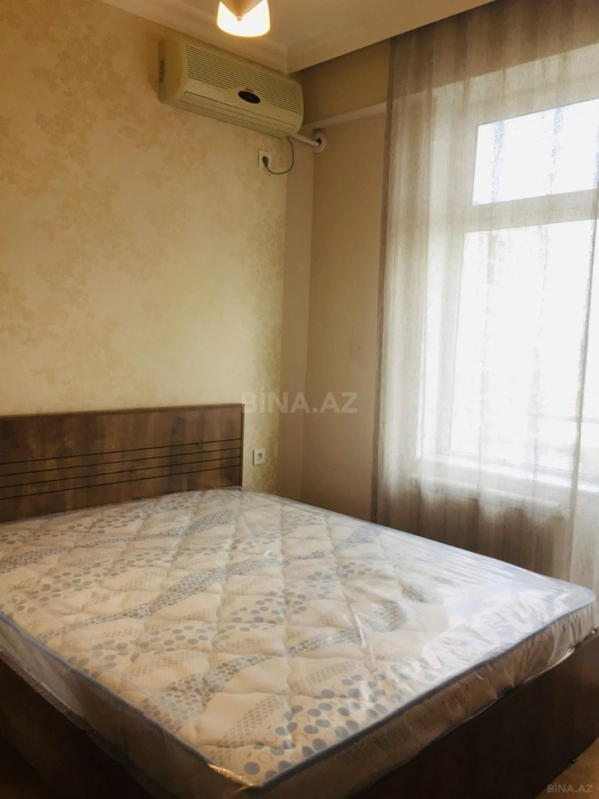 Kirayə verilir 2 otaqlı mənzil 60 m²