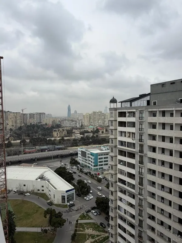 Satılır 2 otaqlı mənzil 70 m²