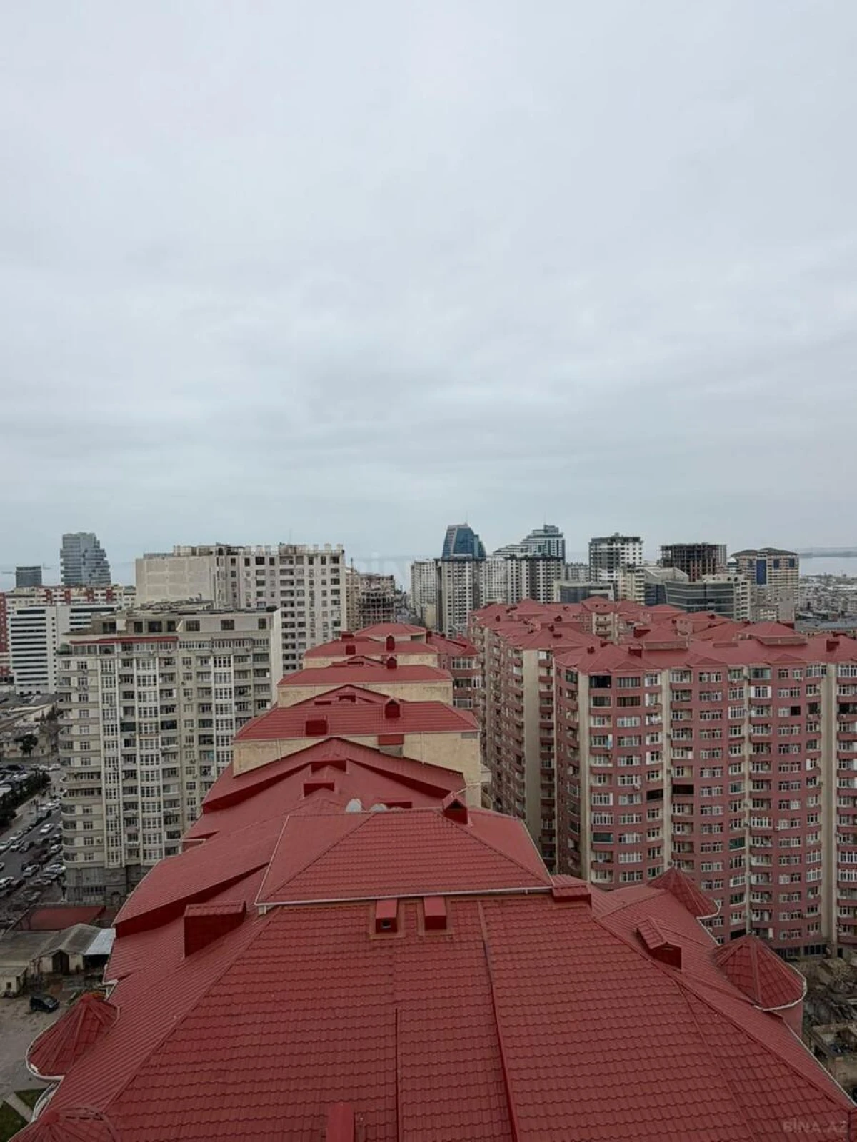 Satılır 2 otaqlı mənzil 70 m²