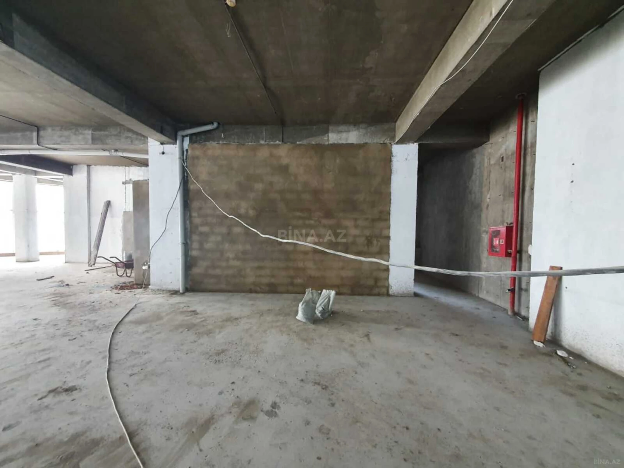 Kirayə verilir obyekt 1100 m²