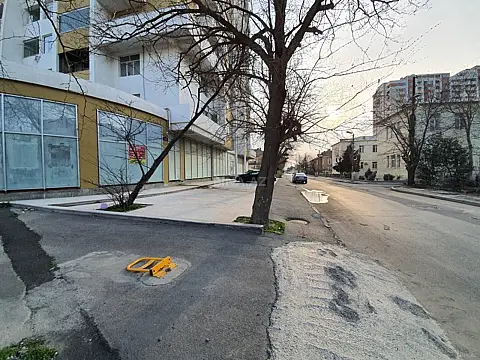 Kirayə verilir obyekt 1100 m²