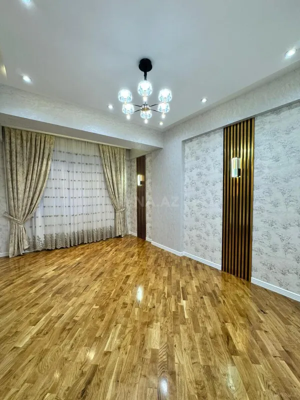 Satılır 2 otaqlı mənzil 100 m²
