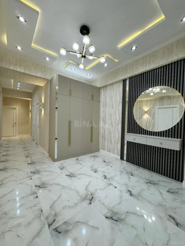 Satılır 2 otaqlı mənzil 100 m²