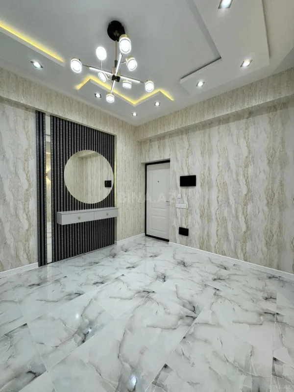 Satılır 2 otaqlı mənzil 100 m²