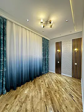 Satılır 2 otaqlı mənzil 100 m²