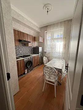 Kirayə verilir 1 otaqlı mənzil 46 m²