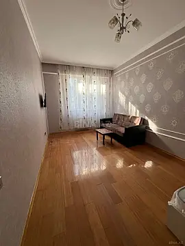 Kirayə verilir 1 otaqlı mənzil 46 m²