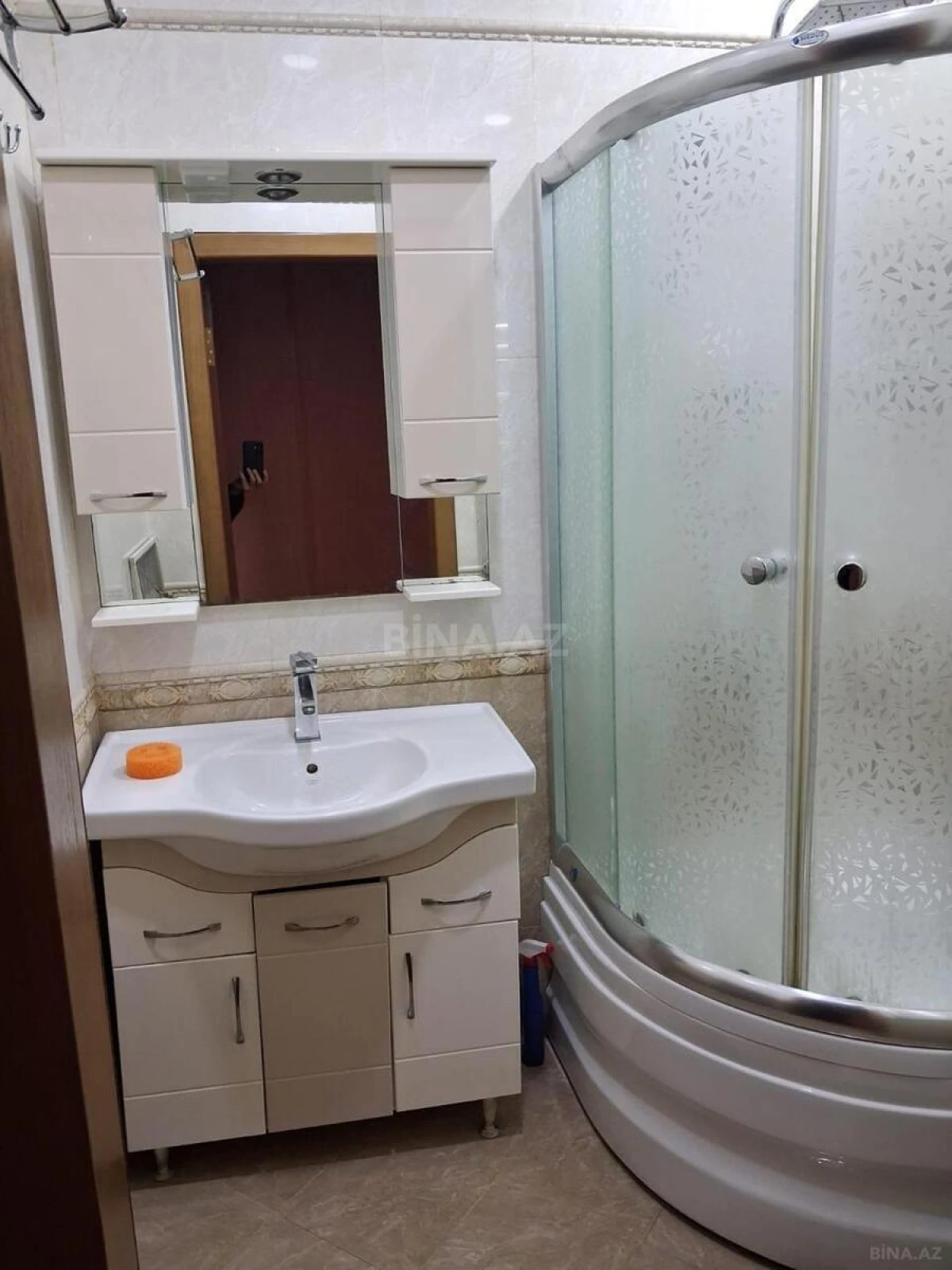 Kirayə verilir 3 otaqlı mənzil 80 m²