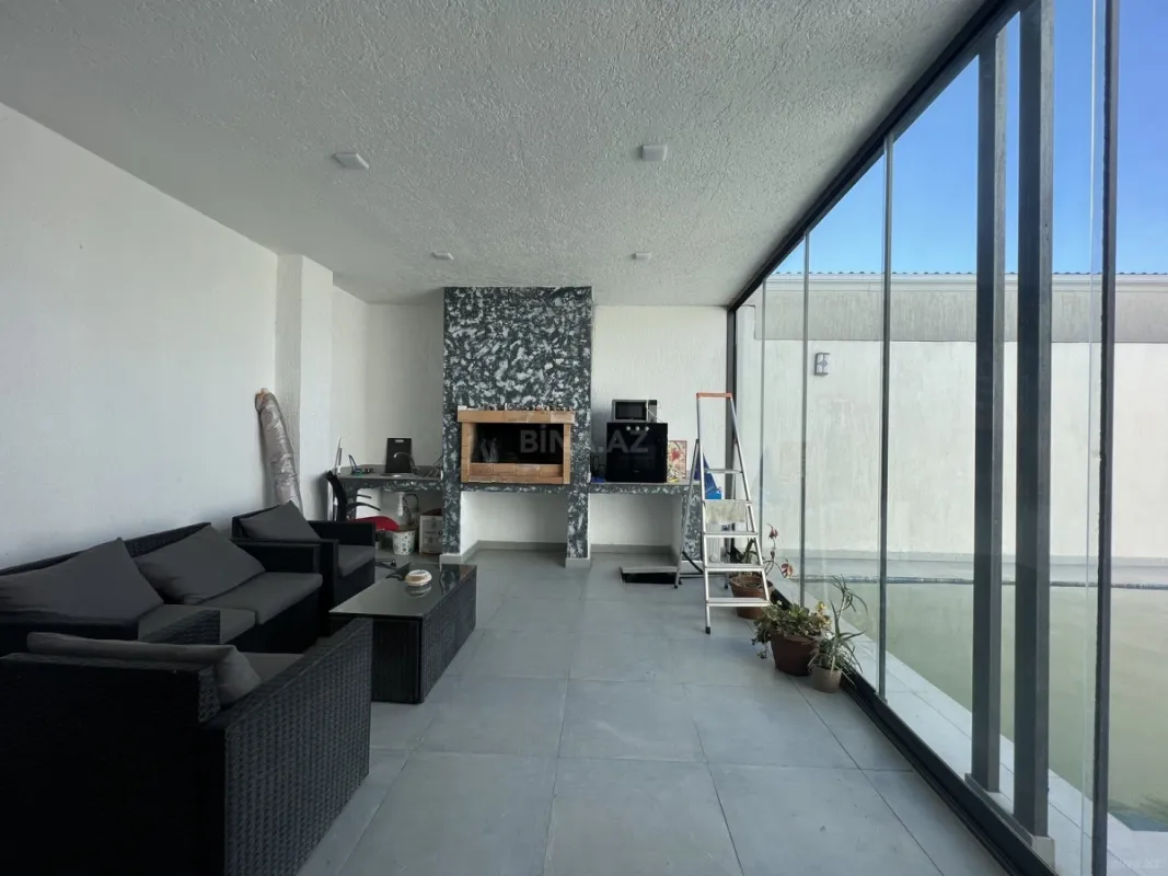 Satılır 4 otaqlı həyət evi 150 m²