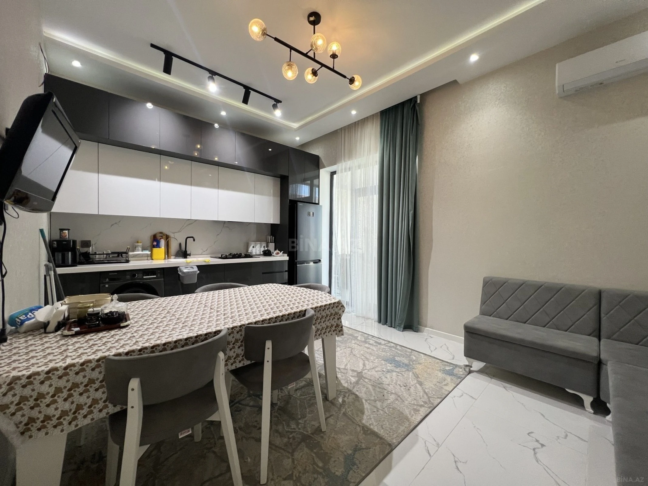 Satılır 4 otaqlı həyət evi 150 m²