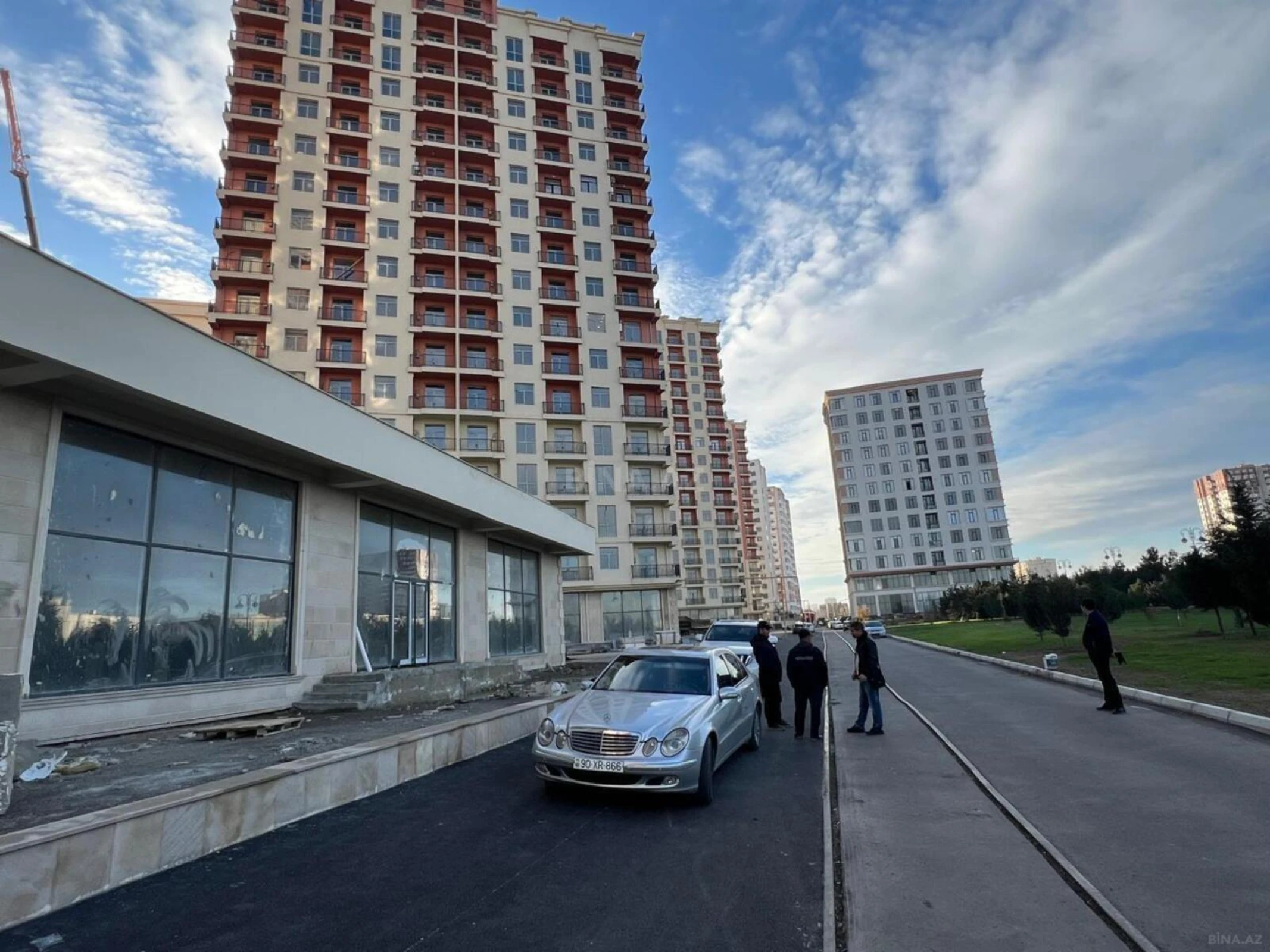 Kirayə verilir obyekt 182 m²