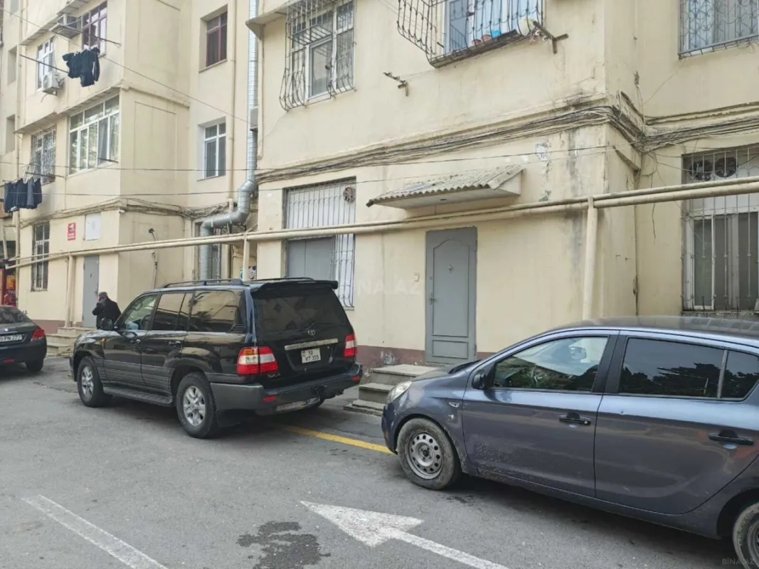 Kirayə verilir obyekt 330 m²