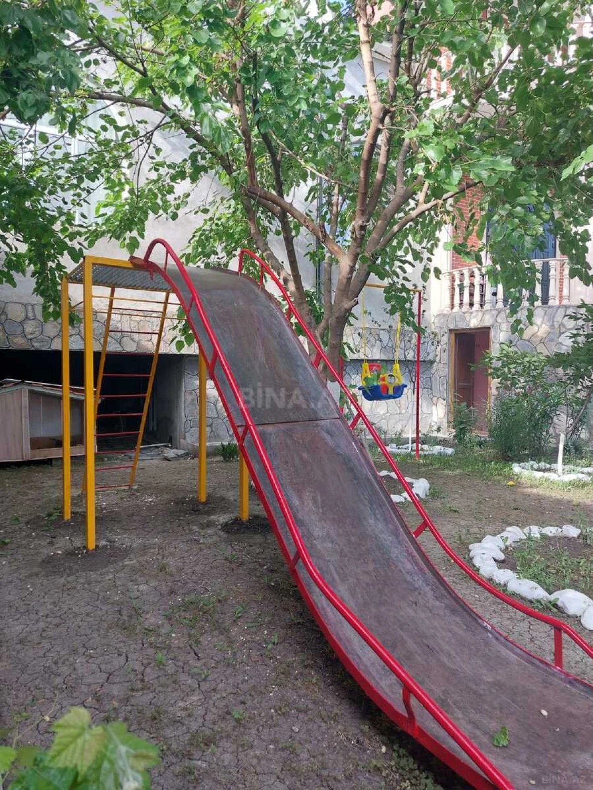 Kirayə verilir 4 otaqlı həyət evi 150 m²