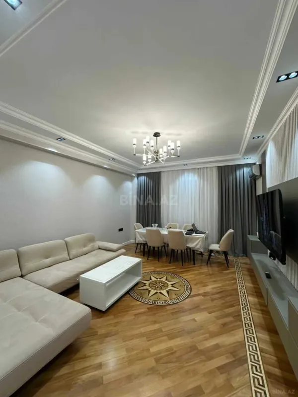 Satılır 2 otaqlı mənzil 85 m²