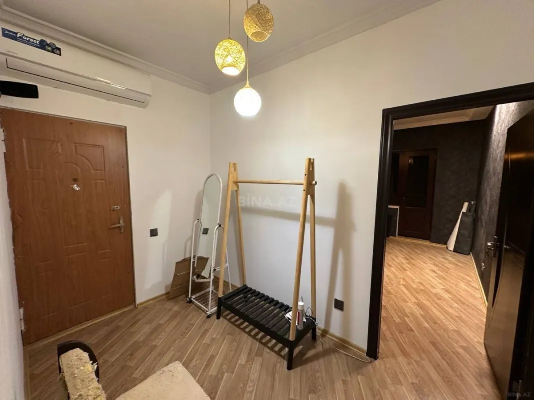 Kirayə verilir 2 otaqlı mənzil 60 m²