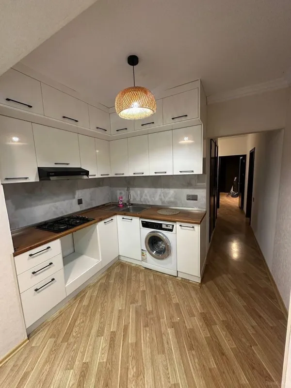 Kirayə verilir 2 otaqlı mənzil 60 m²