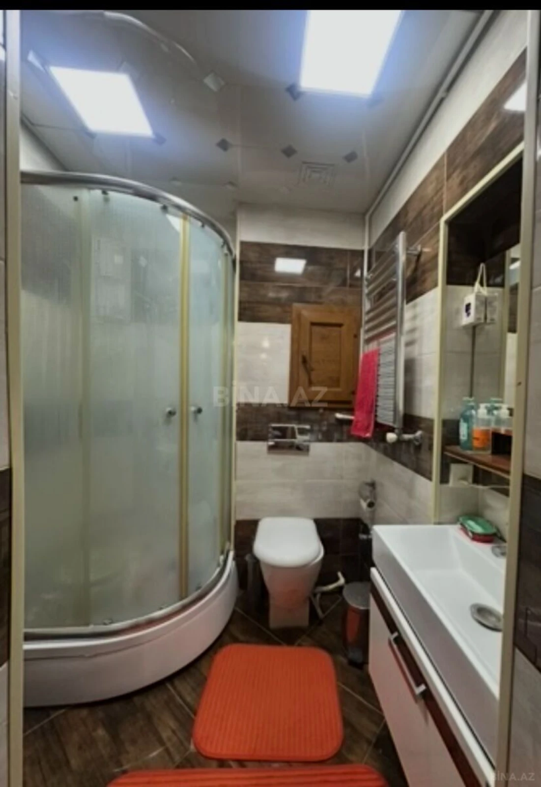 Satılır 4 otaqlı mənzil 100 m²