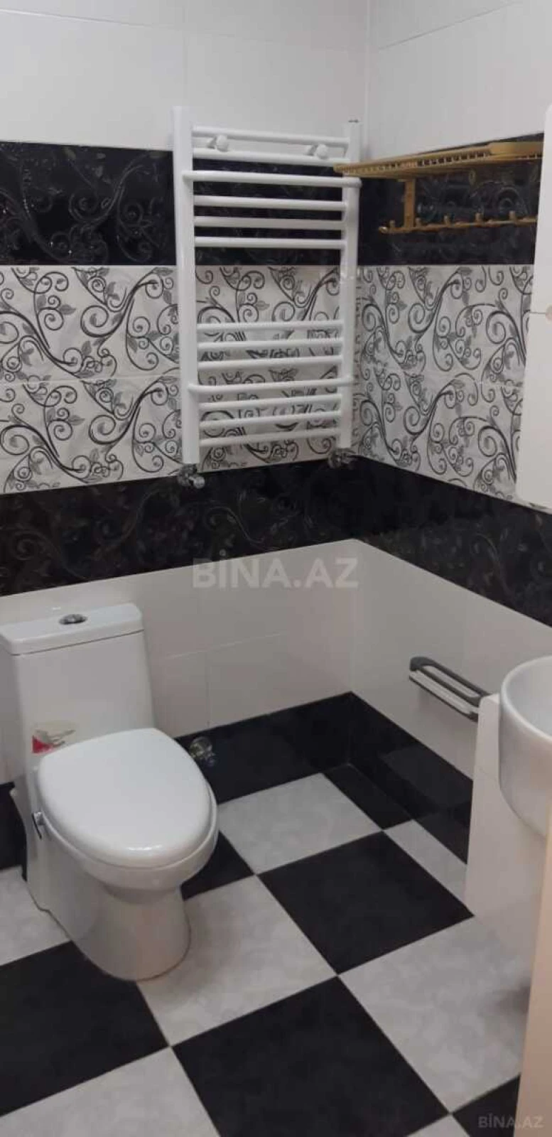 Kirayə verilir 3 otaqlı mənzil 130 m²