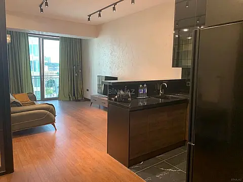 Kirayə verilir 2 otaqlı mənzil 70 m²