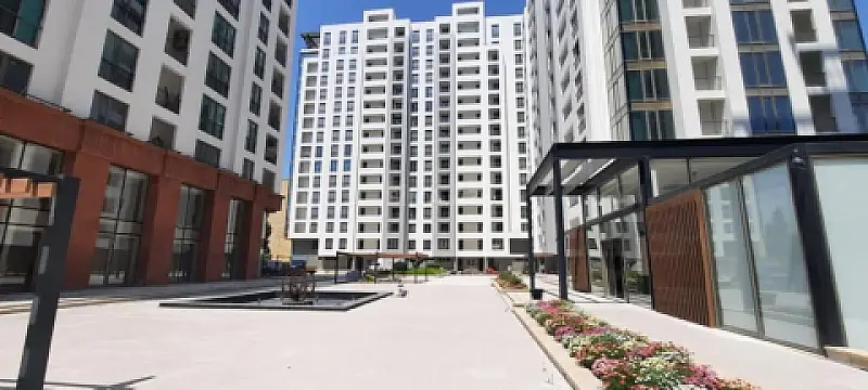 Kirayə verilir 2 otaqlı mənzil 70 m²