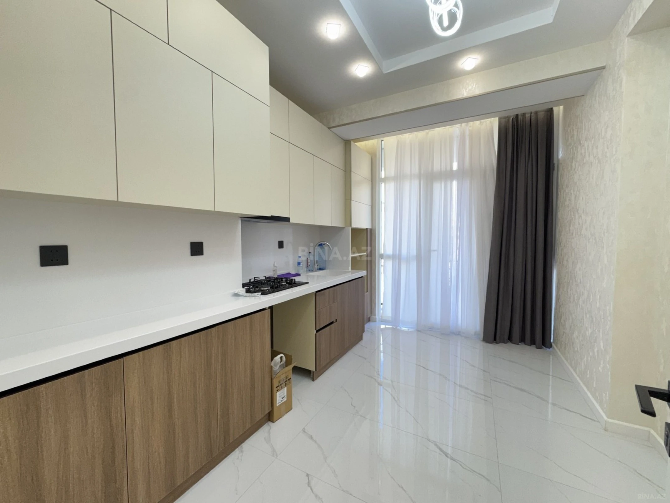 Satılır 3 otaqlı mənzil 90 m²