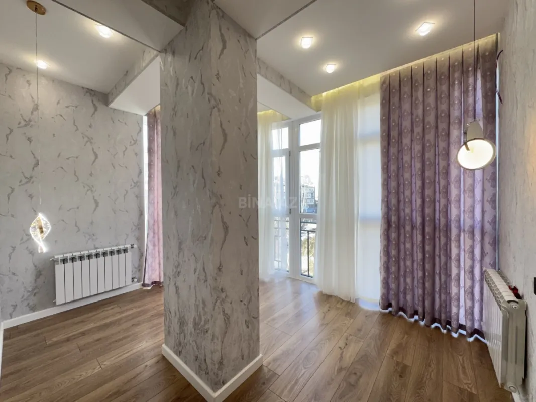 Satılır 3 otaqlı mənzil 90 m²
