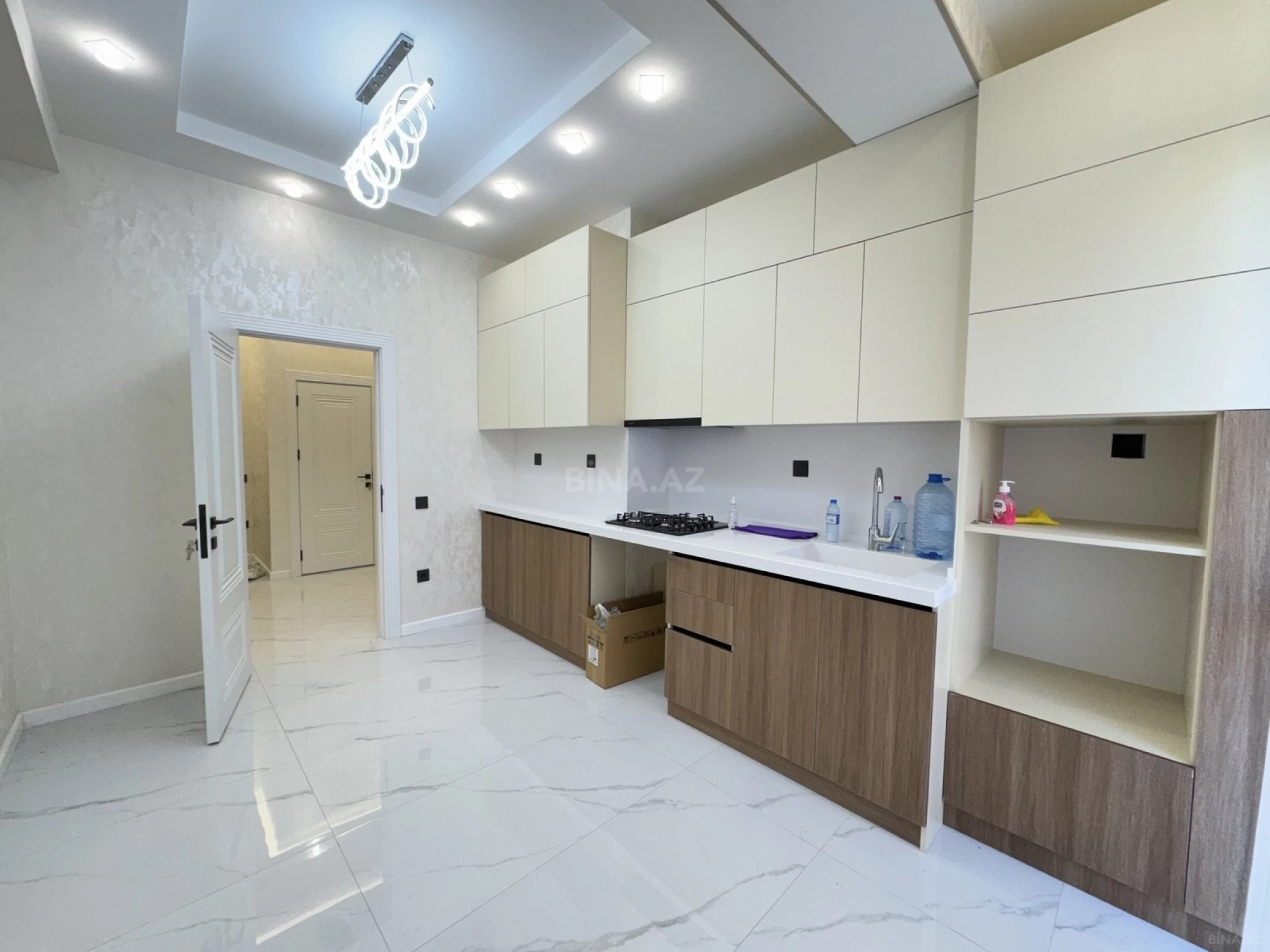 Satılır 3 otaqlı mənzil 90 m²